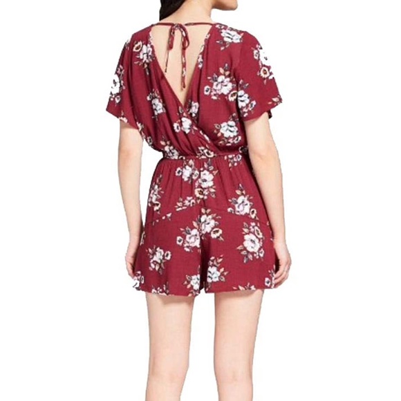 Floral Wrap Romper - Picture 2 of 4